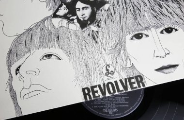 Viersen, Almanya - 9 Haziran. 2023: 1966 'da Beatles' tan çıkan vinil albüm kapağı