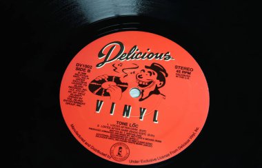 Viersen, Almanya - 9 Mayıs. 2023: Delicious Records şirketinin vinil albüm etiketinin kapanışı