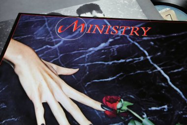 Viersen, Almanya - 9 Mayıs. 2023: American ban Ministry 'ın ilk albüm kapağı 1983 SymPathy ile kapatıldı