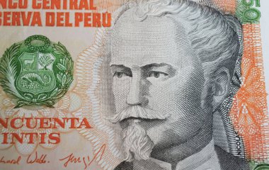 Başkan Nicolas de Poerola 'nın 80' lerin Periyopya Intis para birimi banknotu üzerine portresi (merkeze odaklan)