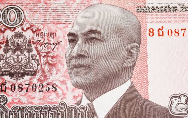 Viersen, Almanya - 2 Nisan. 2024: Mevcut 500 Riel Kamboçya banknotunda Norodom Sihamonion 'un Portresi