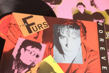 Viersen, Almanya - 9 Mayıs. 2024: İngiliz New Wave grubu Psychedelic Furs 'un plak albüm kapağı