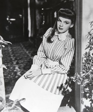 Viersen, Almanya - 9 Mayıs. 2024: Benimle St. Louis 'de buluş sahne detayları 1944' ten Judy Garland ile (merkeze odaklan)