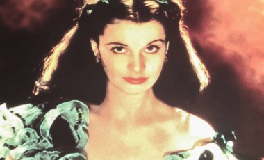 Viersen, Almanya - 9 Mayıs. 2024: Vivien Leigh ile birlikte 1939 'dan Scarlett O' Hara rolünde (merkeze odaklan)