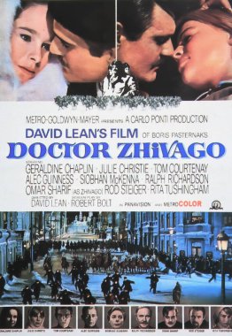 Viersen, Almanya - 9 Mayıs. 2024: Doktor Zhivago film afişi Omar Sharif, Geraldine Chaplin ve Julie Christie ile birlikte 1965 'ten (merkeze odaklan)