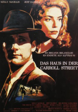 Viersen, Almanya - 9 Haziran. 2024: The House on Carroll Street poster detayı (Alman versiyonu) Kelly McGillis ve Jeff Daniels ile 1988 'den (üst yüze odaklan))