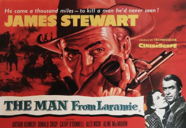 Viersen, Almanya - 9 Temmuz. 2024: Laramie 'deki adam, 1955' ten James Stewart ile birlikte poster detayları (merkeze odaklan)