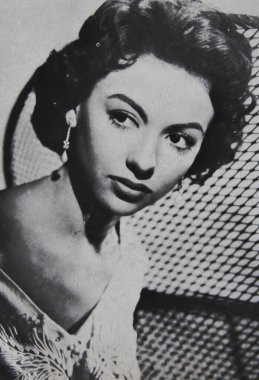 Viersen, Almanya - 9 Temmuz. 2024: Amerikalı aktris Rita Moreno 'nun 1950' lerdeki portresi