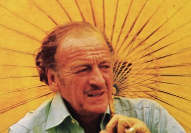Viersen, Almanya - 8 Temmuz. 2024: Amerikan aktör David Niven 'in 1975 tarihli Paper Tiger filmi dergisi portresi)