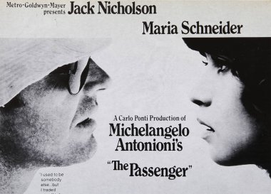 Viersen, Almanya - 3 Haziran. 2024: Yolcu sinemasının 1975 'ten Jack Nicholson ve Maria Schneider' la çekilmiş eski bir dergi fotoğrafı