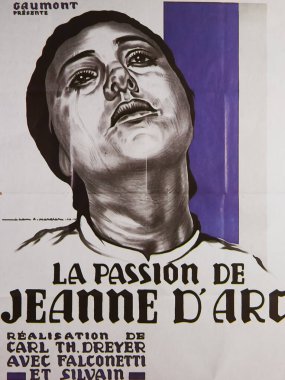 Viersen, Almanya - 1 Temmuz. 2024: 1928 'den Renee Falconetti ile La Passion De Jeanne D Arc' ın eski dergi fotoğrafı)