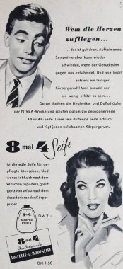 Viersen, Almanya - 6 Mayıs. 2024: Eski Alman dergisi ilanı 1956 'dan 8 mal 4 sabun