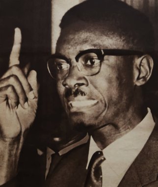 Viersen, Almanya - 9 Mayıs. 2024: Kongo Başbakanı Patrice Lumumba 'nın eski dergi fotoğrafı (yüze odaklan)