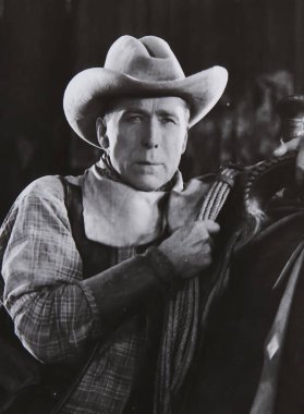 Viersen, Almanya - 8 Mayıs. 2024: William S. Hart 'ın 1925' ten kalma sessiz batı filmi Tumbleweeds 'deki eski dergi fotoğrafı)