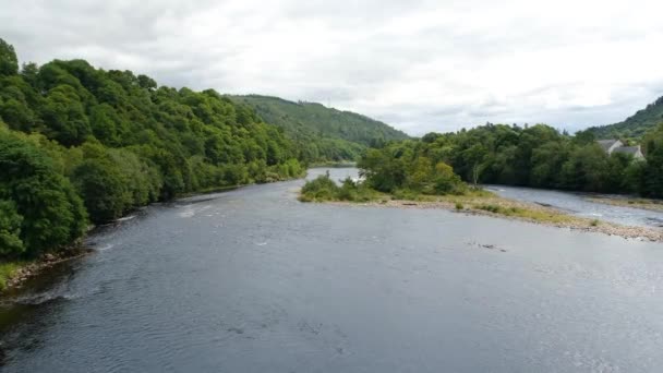 River Tay Dunkeld Summer Perthshire Scotland — Stock Video