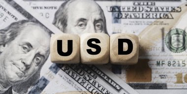 Dolar banknotunun dolar karşılığı ABD doları ile ifade edilmesi ana para değişimi, para transferi ve küresel ticaret öngörüsüdür..