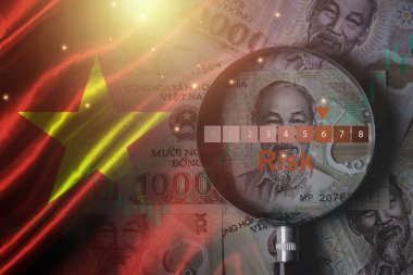 Dong banknotları arasında risk derecelendirme ve Vietnam bayrağı ile çifte maruziyet yeni doğan ekonomi ve birçok yatırım konseptinden yüksek iş geliştirme büyümesidir.
