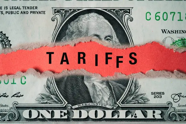 Amerika 'nın birleşik istatistikleri için ABD doları banknotunda yer alan gümrük vergileri, her ticaret savaş kavramından ithal malların vergi bariyerini duyurdu..