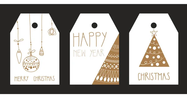 Eski Noel etiketleri seti. El çizimi elementleriyle. Soyut Noel ağacı ve Noel baloları. Pankart, poster, hediye, hediye için vektör etiketleri