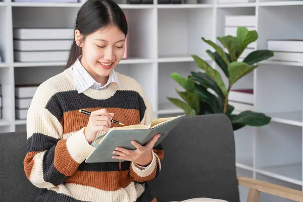 Asian Girl Students Study Online Stay Home Teacher Video Call — Stock Photo, Image