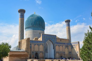 Üç medreseli tarihi bölge meydanı: Ulugh Beg, Samarkend, Özbekistan. Orta Asya