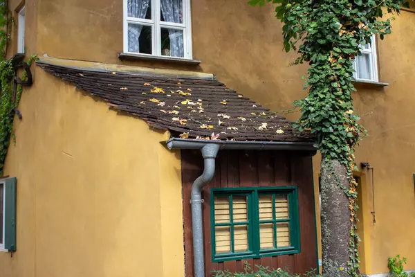 Augsburg, Bavyera 'daki Fuggerei dünyanın en eski sosyal... 