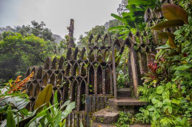 Las Pozas, sürrealist mimari ve heykel kompleksi Edward James Xilitla, SLP, Meksika