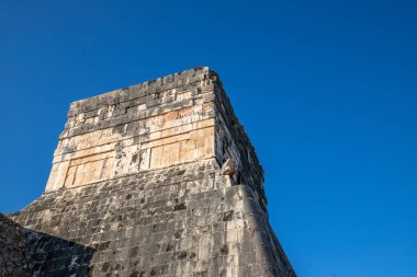 Chichen Itza arkeolojik alanı, güneşli bir günde 7 harikadan biri, Yucatan, Meksika