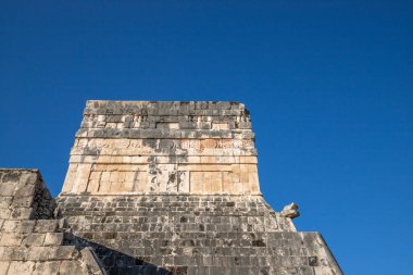 Chichen Itza arkeolojik alanı, güneşli bir günde 7 harikadan biri, Yucatan, Meksika