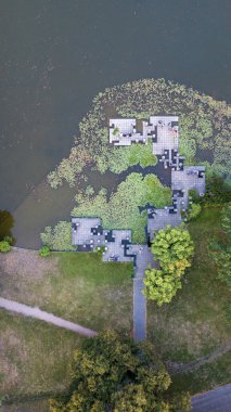 Otomi Tören Merkezi 'nin havadan görünüşü, Meksika' da heykellerle dolu anıtsal bir kompleks.