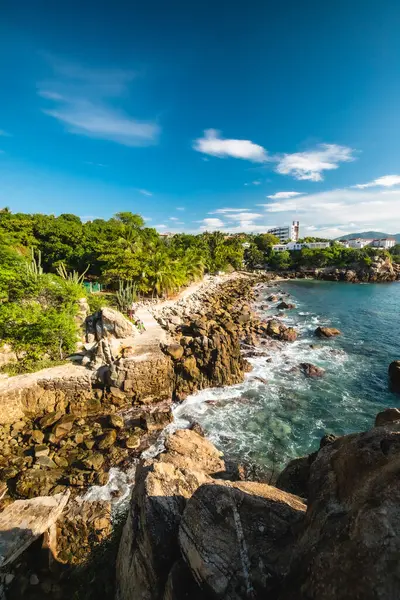 Puerto Escondido ana plajı Oaxaca, Meksika 'da güneşli bir günde