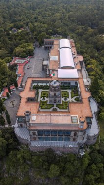 Mexico City 'deki Chapultepec Kalesi' nin havadan görünüşü