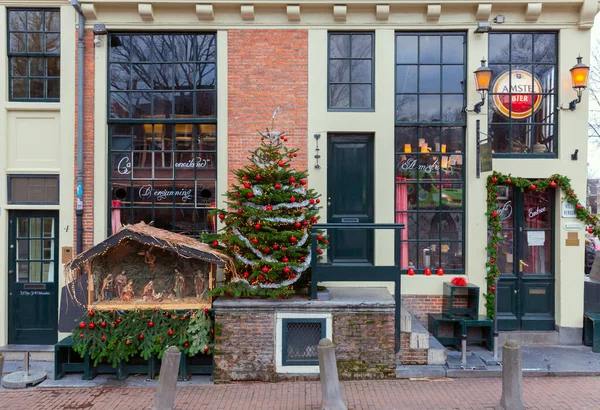 Amsterdam Niederlande Dezember 2021 Weihnachtsbaum Und Traditionelle Weihnachtskrippe Auf Der — Stockfoto