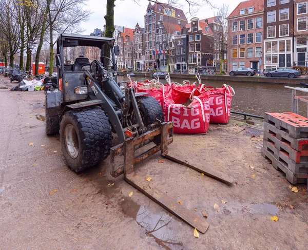 Amsterdam Niederlande Dezember 2021 Reparaturarbeiten Einer Traditionellen Typischen Stadtstraße Einem — Stockfoto