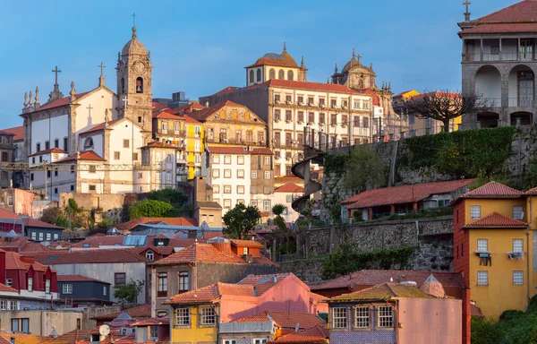 Widok Stare Średniowieczne Tradycyjne Bajkowe Domy Historycznej Części Miasta Porto — Zdjęcie stockowe