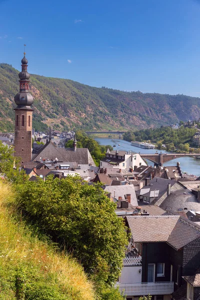 Naturskön Utsikt Över Den Gamla Fantastiska Tyska Staden Cochem Sommardag — Stockfoto