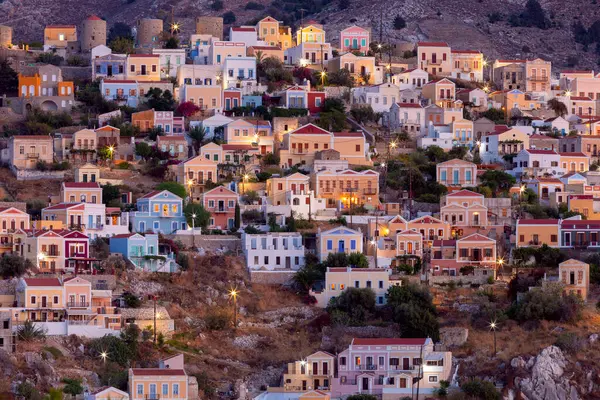 Scenic View Colorful Traditional Houses Mountain Slopes Symi Island Sunset — Stock Photo, Image