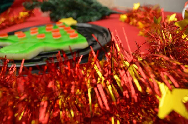 Mooie Kerstgelei Vorm Van Een Dennenboom — Stockfoto