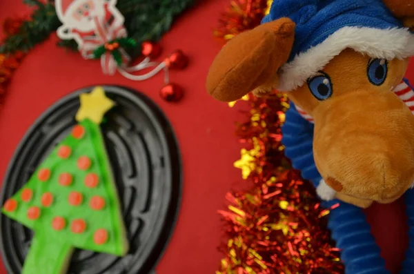 Çam ağacı şeklinde güzel bir Noel jölesi