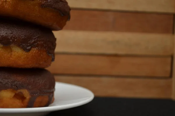 Красивые Пончики Ручной Работы Покрытые Шоколадом Сахаром — стоковое фото