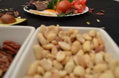 Özel ketojenik diyet tabanlı yemek