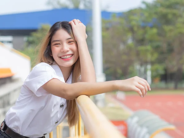 Asian Beautiful Young Woman Student Smiling Looking Camera Standing Present — Stock Photo, Image