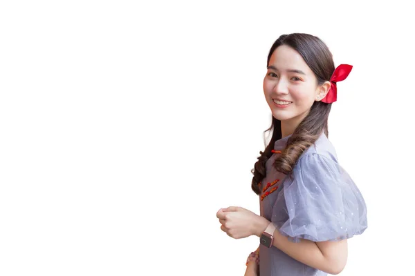 Uzun Saçlı Asyalı Güzel Bir Kadın Gri Bir Çin Elbisesi — Stok fotoğraf