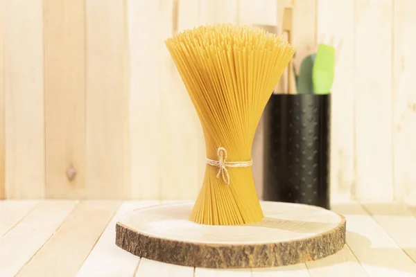 Bunch Dry Spaghetti Pasta Stack Horizontally Pile Raw Italian Pasta — Stock Photo, Image