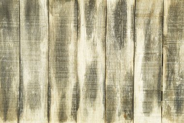 Eskimiş ahşap arka plan, grunge tarzında koyu doğal ahşap. Yandan bak. Atış masasının yüzeyi dümdüz. Boşluğu kopyala