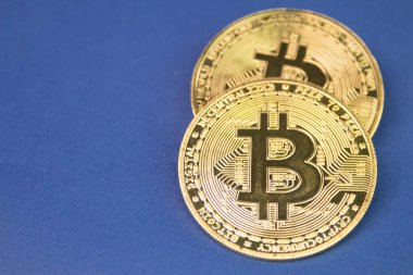 Şifreli para, yakın plan altın Bitcoin. Bozuk para. Boşluğu kopyala