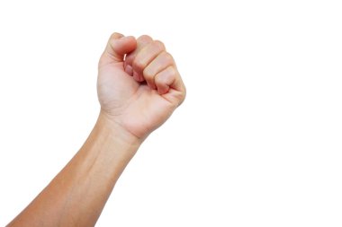 Asyalı bir adamın elleri jest yapmak için ortaya çıkıyor..