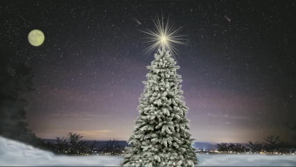 新年の木の近くのクリスマスイブと居心地の良い暖炉 満月がぶら下がる窓の前に 雪が降っています 3Dスクリーンサーバー — ストック動画