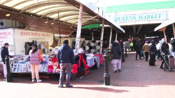 Queenss Market Który Jest Bardzo Zróżnicowany Etnicznie Połączenie Stałych Sklepów — Wideo stockowe