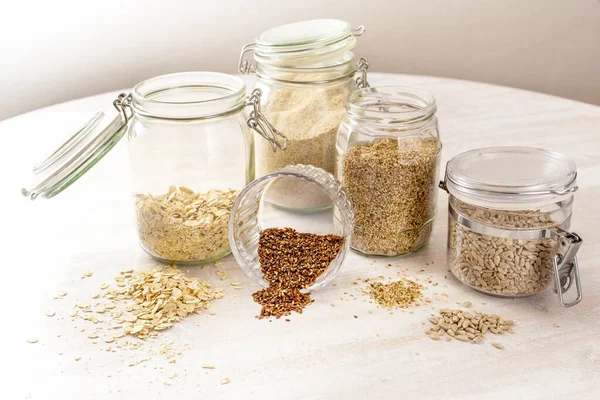 Cereales Semillas Como Copos Avena Semillas Lino Semillas Sésamo Girasol —  Fotos de Stock